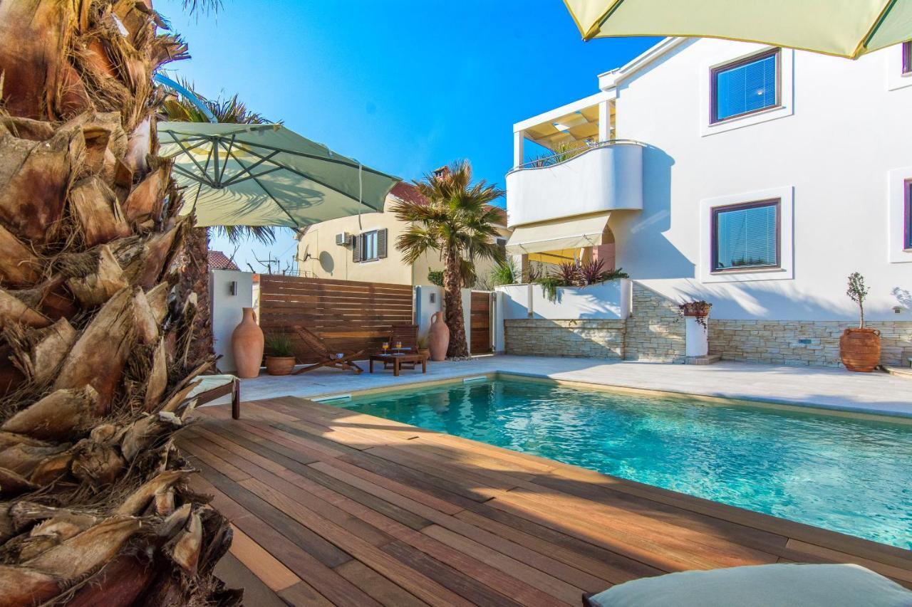 Apartments "Villa Antisin" With Heated Pool Zadar Exterior foto