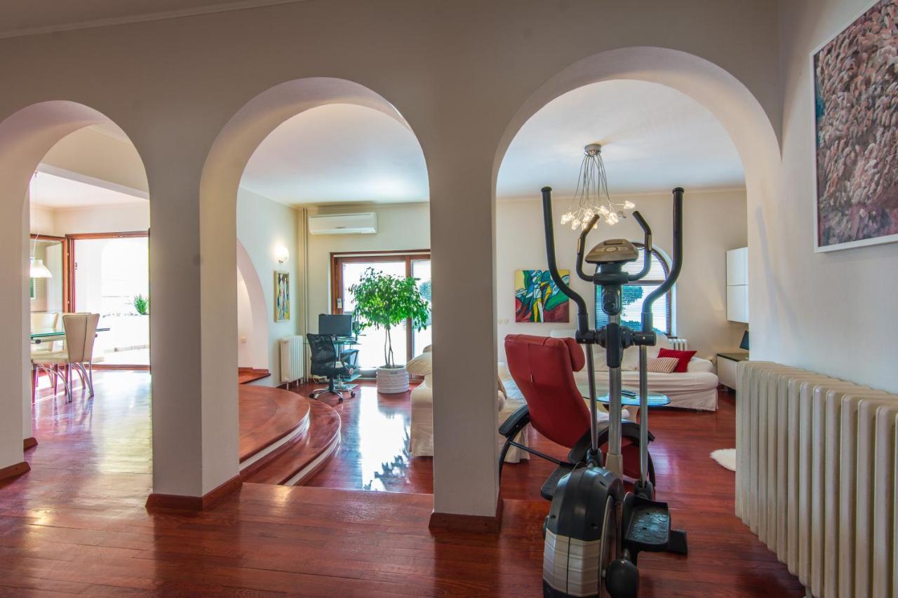 Apartments "Villa Antisin" With Heated Pool Zadar Exterior foto